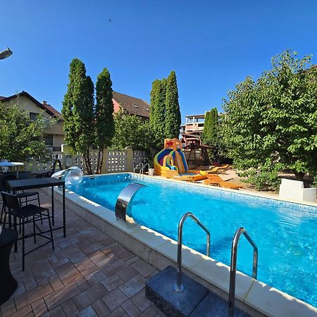 Pension Terra Alba Iulia Buitenkant foto