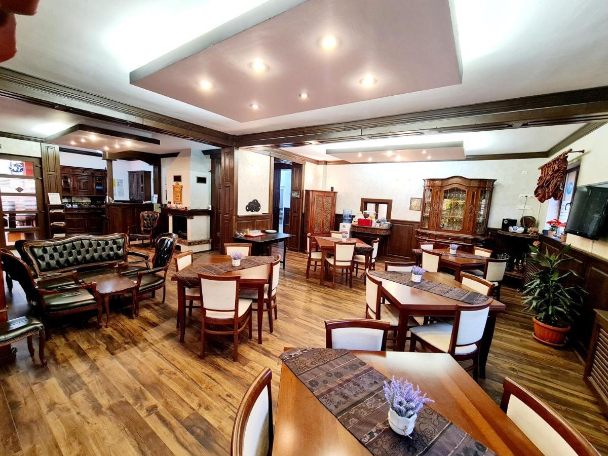 Pension Terra Alba Iulia Buitenkant foto