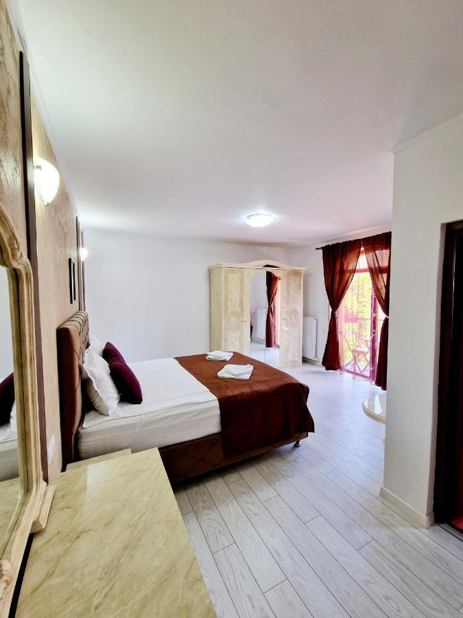 Pension Terra Alba Iulia Buitenkant foto