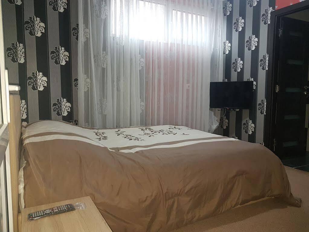 Pension Terra Alba Iulia Buitenkant foto